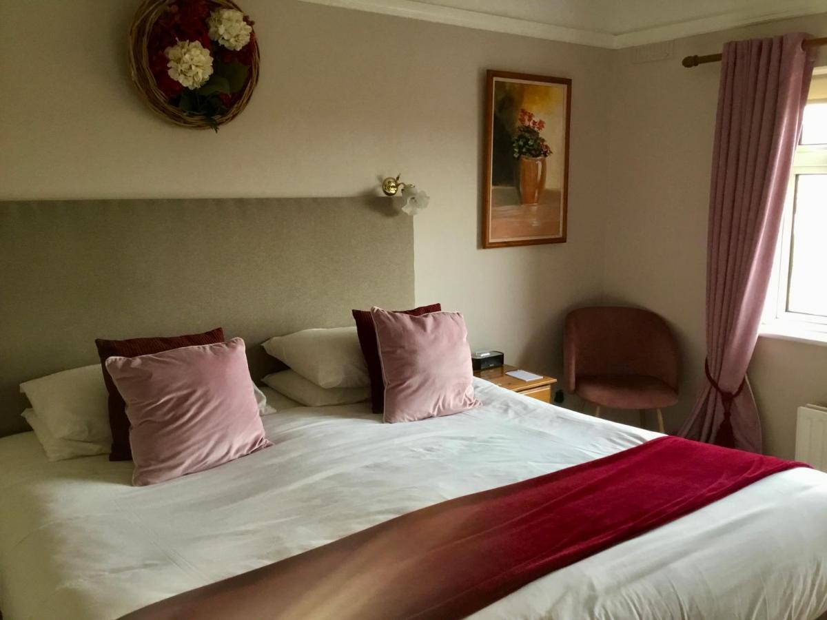 קליפדן Buttermilk Lodge Guest Accommodation מראה חיצוני תמונה